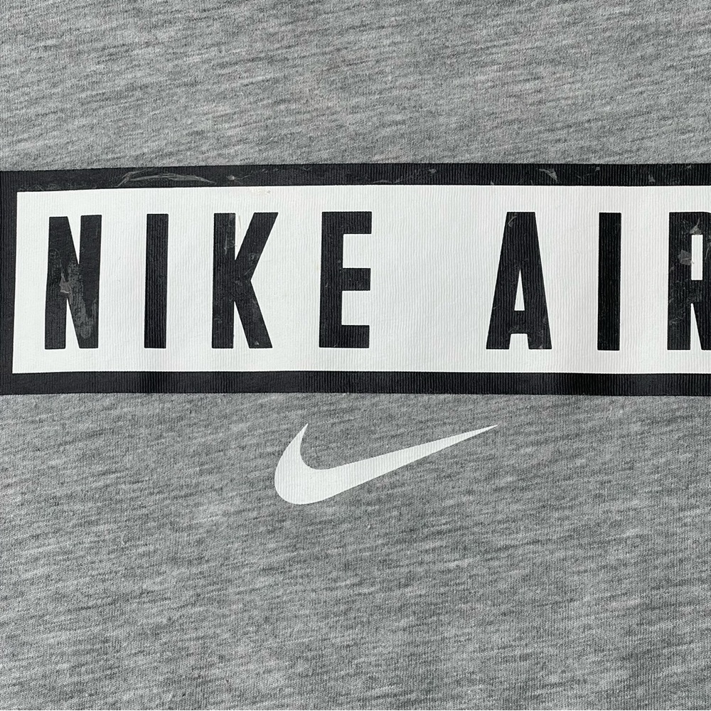 Nike Kids Gray Short Sleeve Tee size 5-6 Yrs - Picture 2 of 3